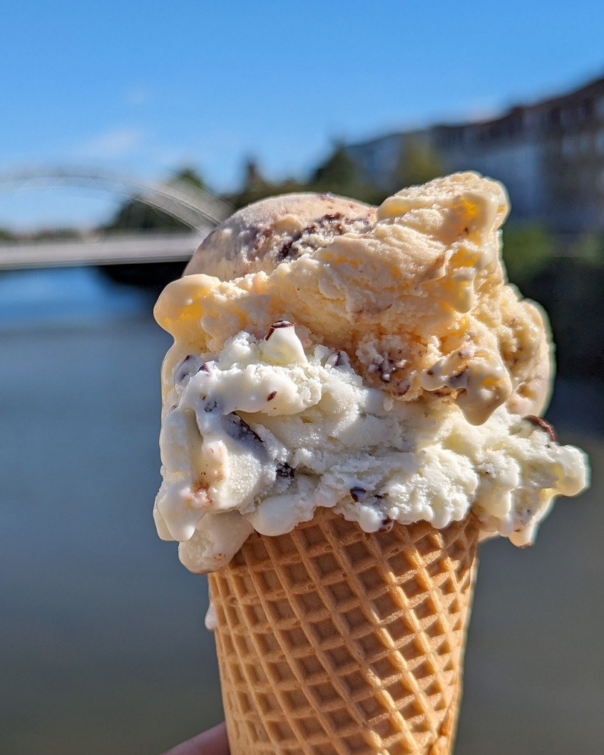 Endlich Sommerferien 😊 🍦

Wir wünschen euch eine schöne und erholsame Urlaubszeit! 

#ferien #sommer #urlaub #eis #bamberg